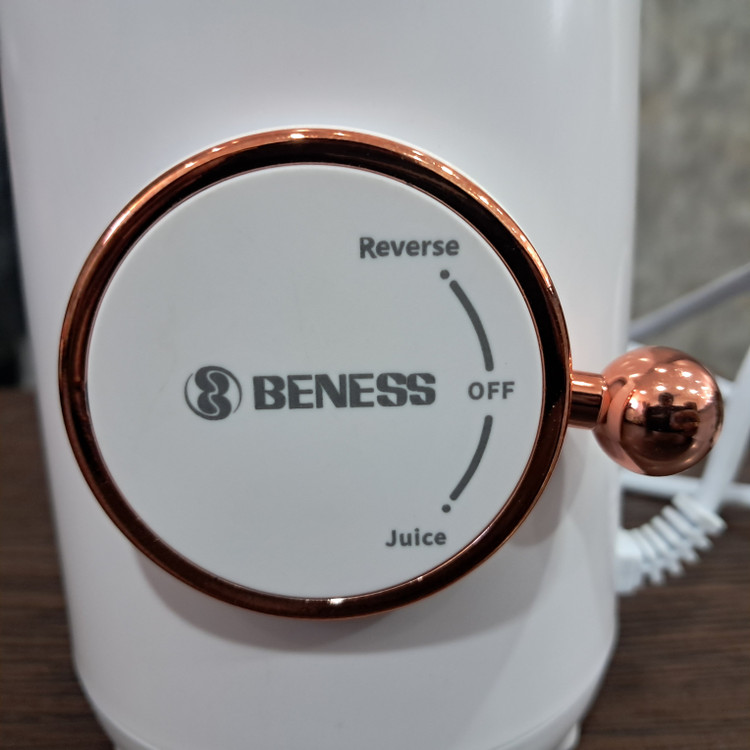 آب عصاره گیر برند بنس (BENESS) مدل BJ-S010A